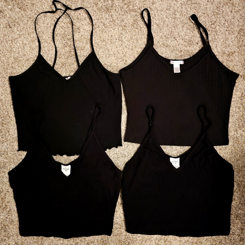 Womens Bozzolo and Destined tank top crop tops bundle of 4 size large and XLarge